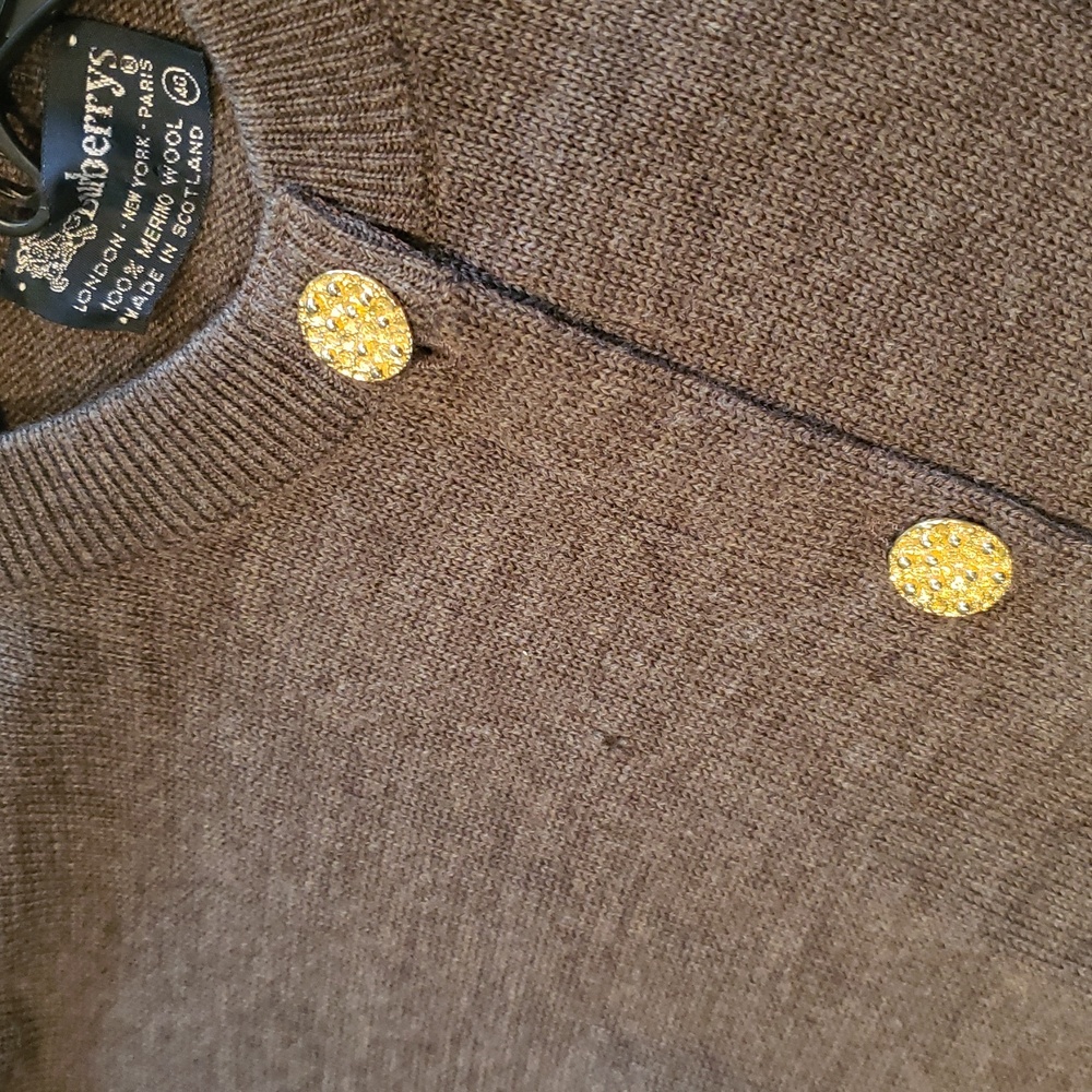 Burberry Vintage Women's 100% Merino Wool Cardigan Sweater with Gold Buttons - Picture 13 of 14